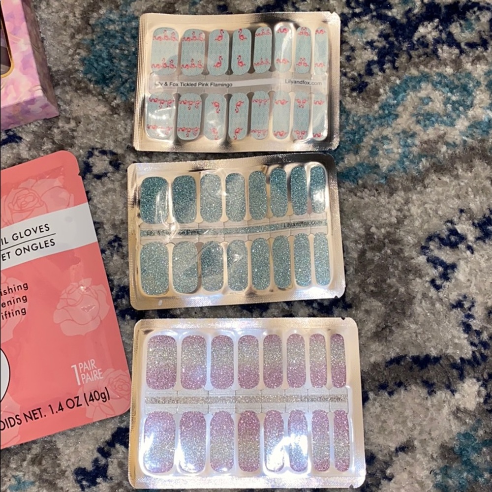 Nail stickers manicure in a bag, Lily & Fox 🦊 - Picture 3 of 7